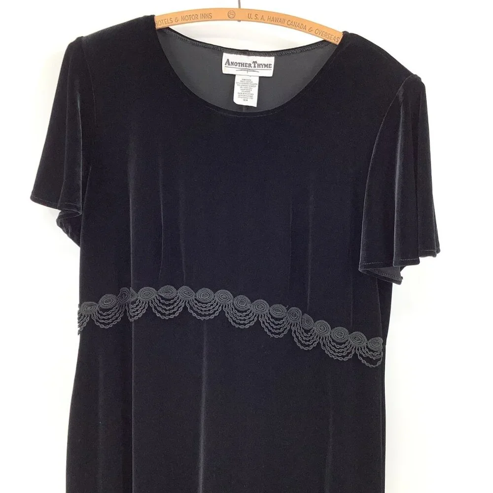 Another Thyme Black Velvet Short Sleeve Dress 16W Scalloped Waist Detail Soft - Picture 3 of 6